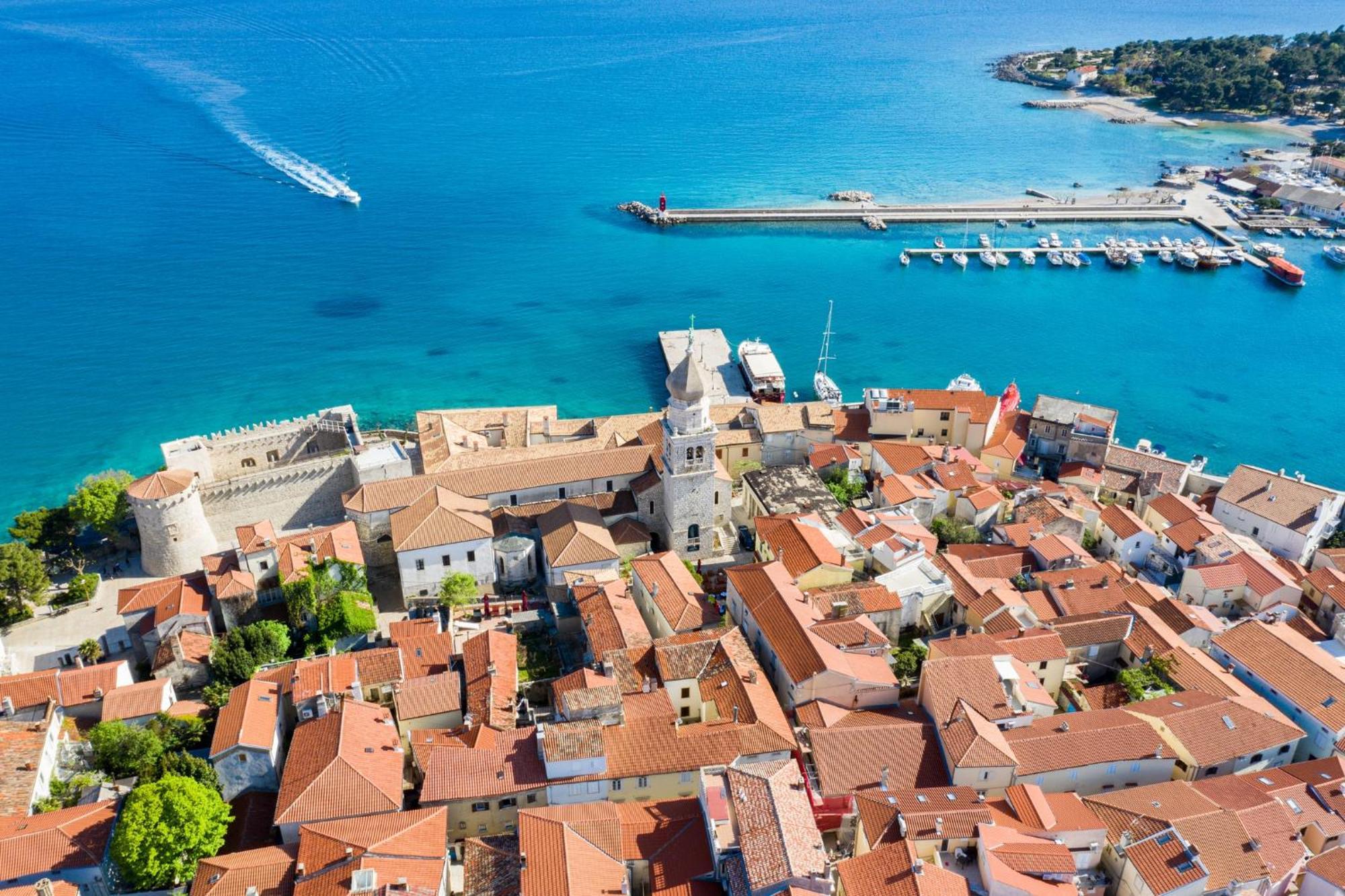 Apartments Sinisa - Krk Town Εξωτερικό φωτογραφία