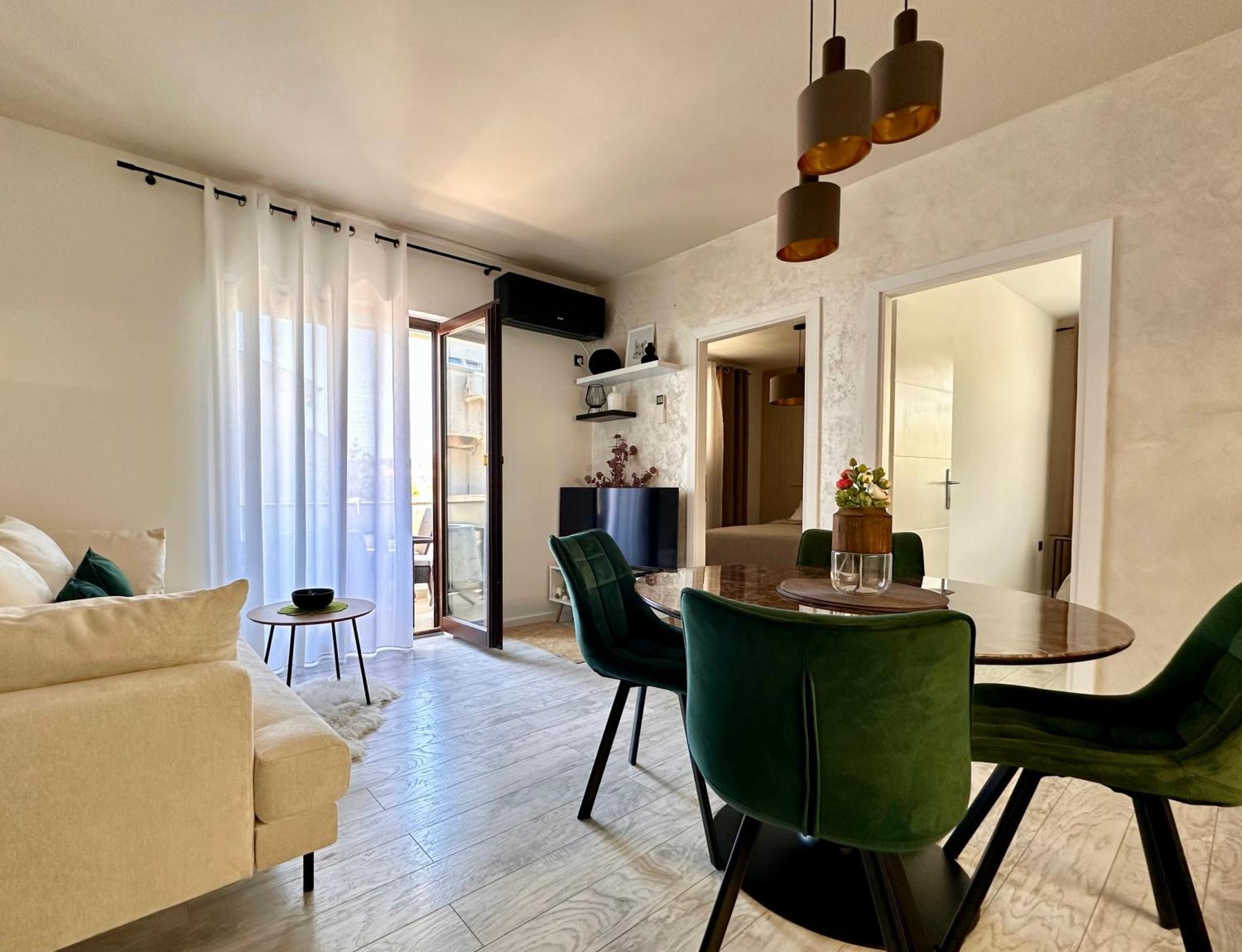 Apartments Sinisa - Krk Town Εξωτερικό φωτογραφία