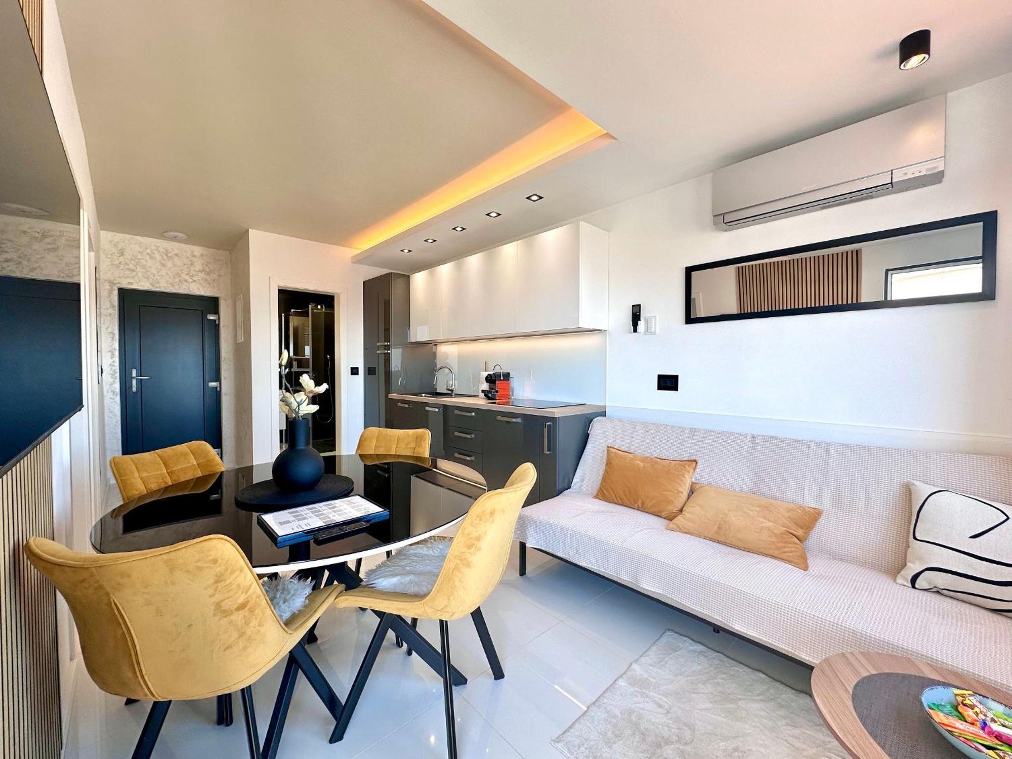 Apartments Sinisa - Krk Town Εξωτερικό φωτογραφία