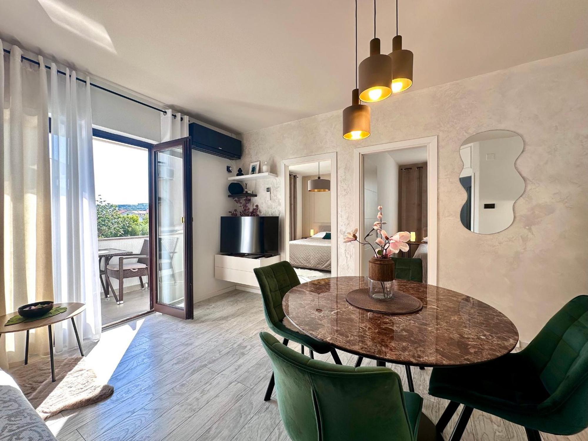 Apartments Sinisa - Krk Town Εξωτερικό φωτογραφία